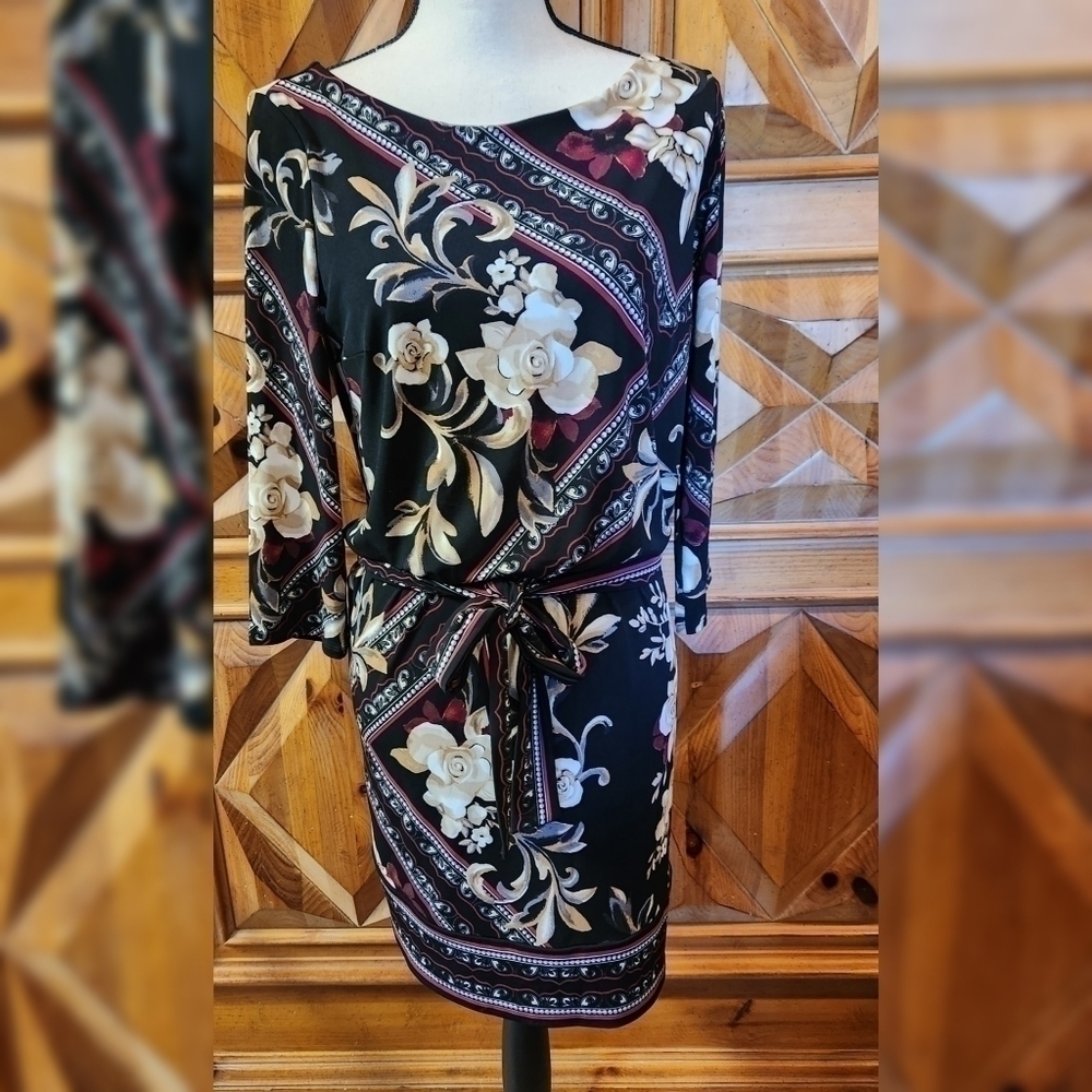 White House Black Market Floral Dress Sz S